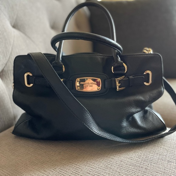 MICHAEL Michael Kors Handbags - Michael Kors Black Leather Bag